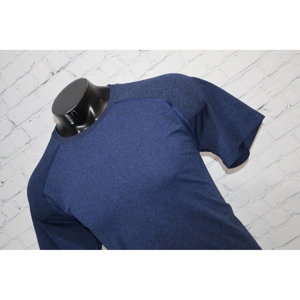 VRST Shirt Mens XL Blue Gym Workout Activewear Heathered Crew Neck
